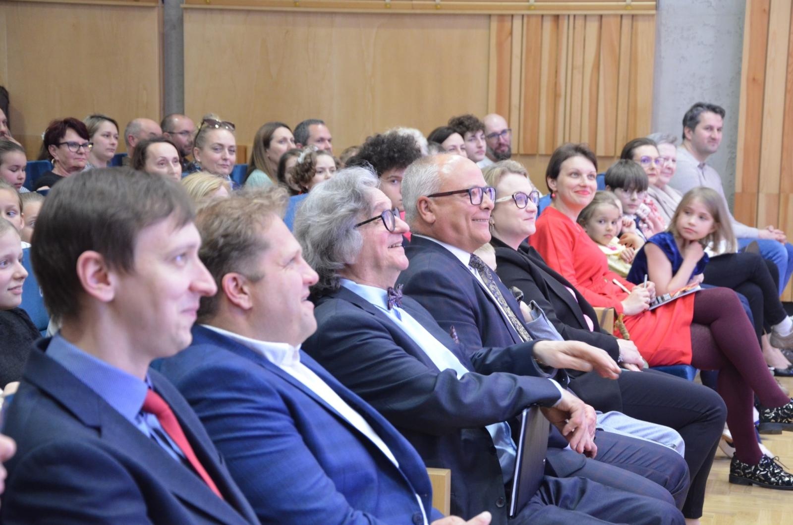 Zdjęcie w galerii na portalu naszwodzislaw.com: Wodzisław Śląski stał się stolicą młodych pianistów. Międzynarodowy konkurs CON BRIO za nami [FOTO] wiadomości z regionu