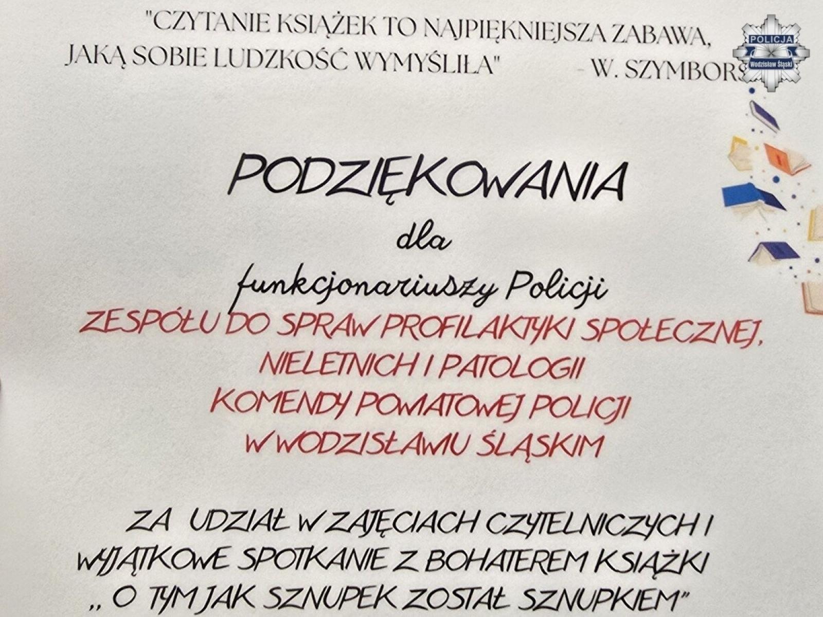 Zdjęcie w galerii na portalu naszwodzislaw.com: Jak Sznupek został Sznupkiem. Mundurowi na zajęciach czytelniczych z uczniami wiadomości z regionu