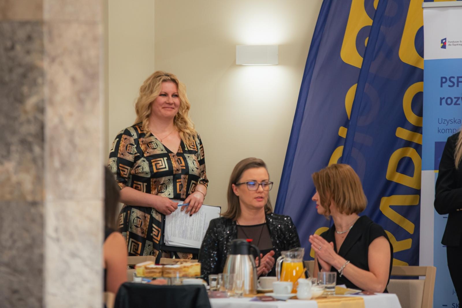 Zdjęcie w galerii na portalu naszwodzislaw.com: Liderzy przedsiębiorczości uhonorowani. Te firmy wyznaczają kierunek rozwoju regionu [FOTO] wiadomości z regionu