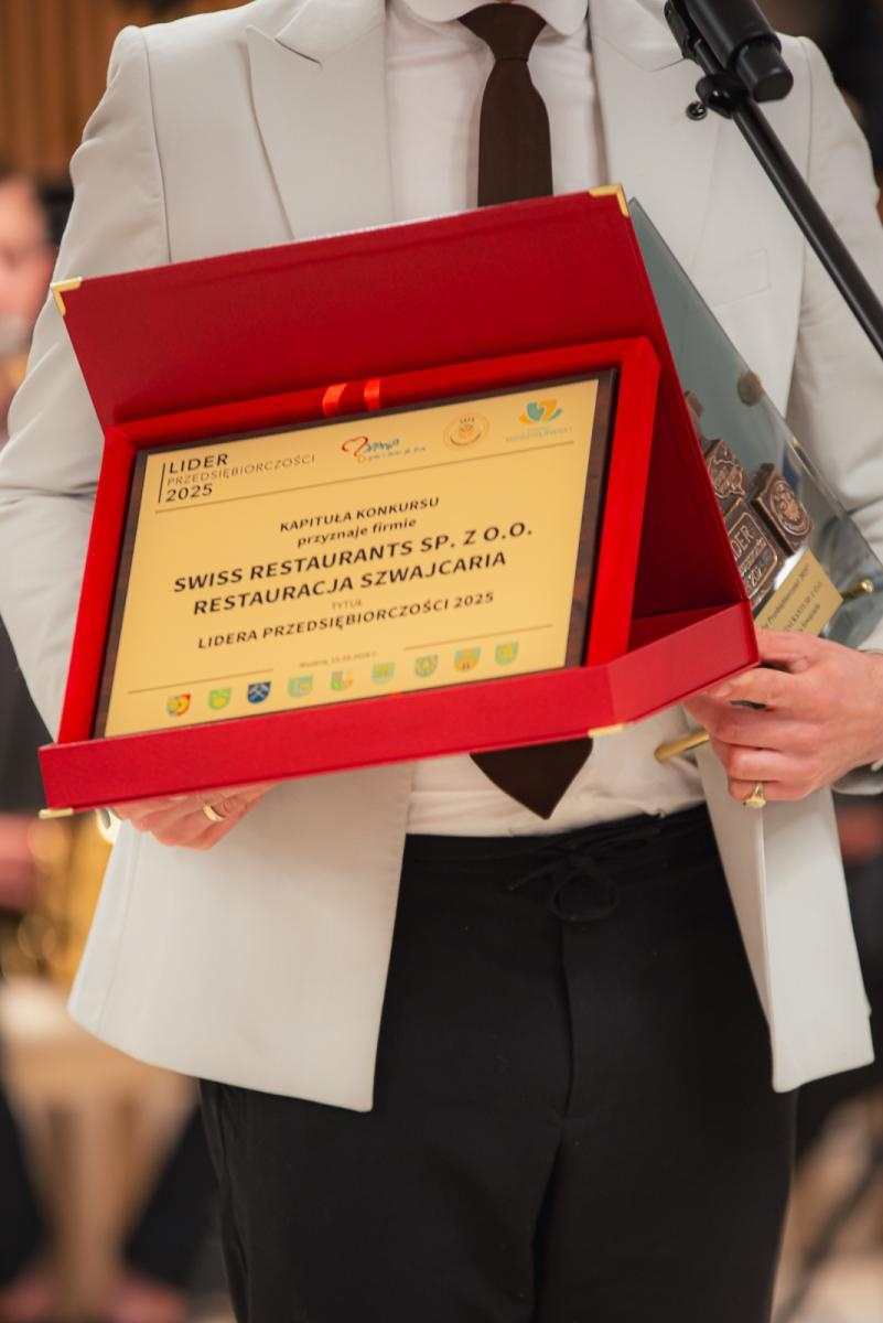 Zdjęcie w galerii na portalu naszwodzislaw.com: Liderzy przedsiębiorczości uhonorowani. Te firmy wyznaczają kierunek rozwoju regionu [FOTO] wiadomości z regionu