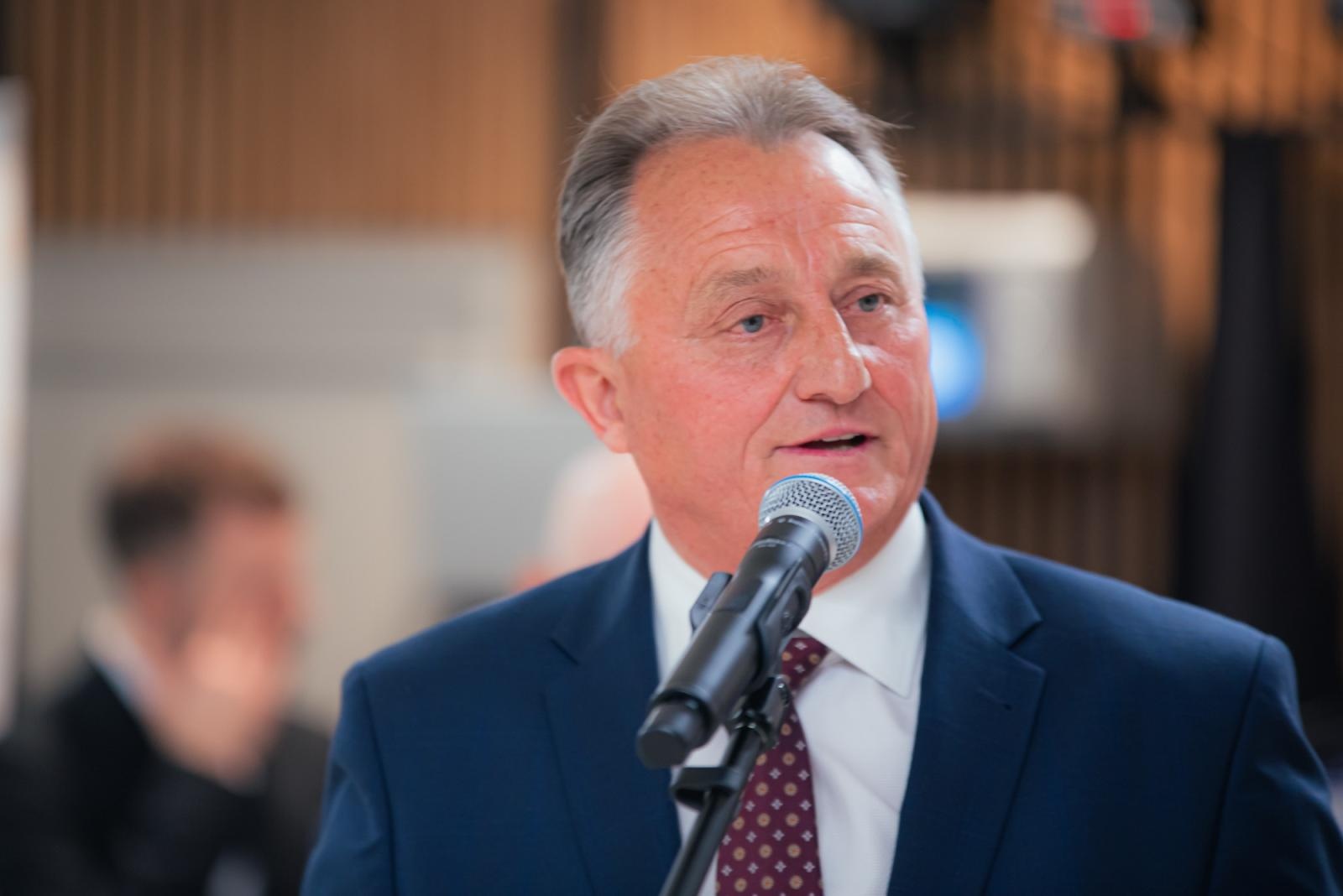 Zdjęcie w galerii na portalu naszwodzislaw.com: Liderzy przedsiębiorczości uhonorowani. Te firmy wyznaczają kierunek rozwoju regionu [FOTO] wiadomości z regionu