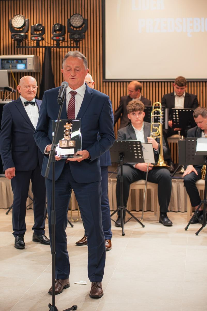 Zdjęcie w galerii na portalu naszwodzislaw.com: Liderzy przedsiębiorczości uhonorowani. Te firmy wyznaczają kierunek rozwoju regionu [FOTO] wiadomości z regionu