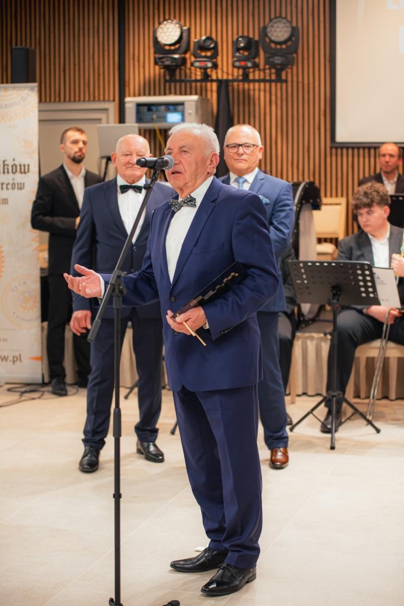 Zdjęcie w galerii na portalu naszwodzislaw.com: Liderzy przedsiębiorczości uhonorowani. Te firmy wyznaczają kierunek rozwoju regionu [FOTO] wiadomości z regionu