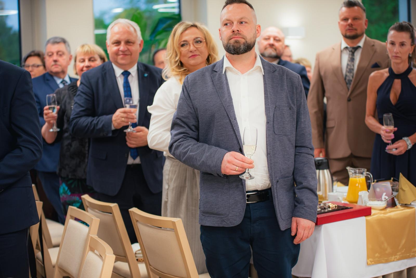 Zdjęcie w galerii na portalu naszwodzislaw.com: Liderzy przedsiębiorczości uhonorowani. Te firmy wyznaczają kierunek rozwoju regionu [FOTO] wiadomości z regionu