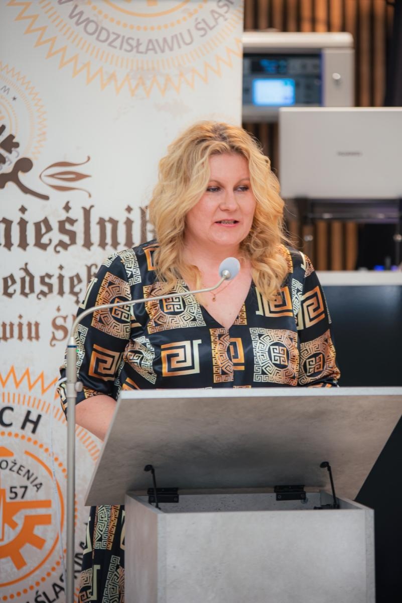 Zdjęcie w galerii na portalu naszwodzislaw.com: Liderzy przedsiębiorczości uhonorowani. Te firmy wyznaczają kierunek rozwoju regionu [FOTO] wiadomości z regionu