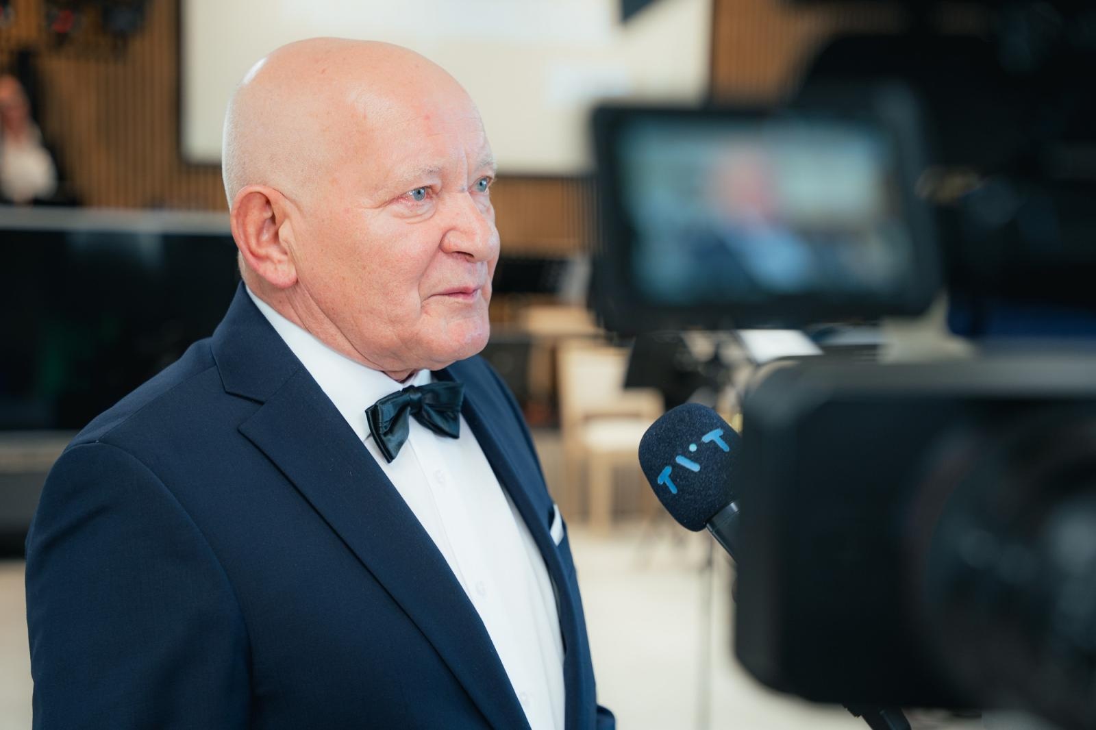 Zdjęcie w galerii na portalu naszwodzislaw.com: Liderzy przedsiębiorczości uhonorowani. Te firmy wyznaczają kierunek rozwoju regionu [FOTO] wiadomości z regionu