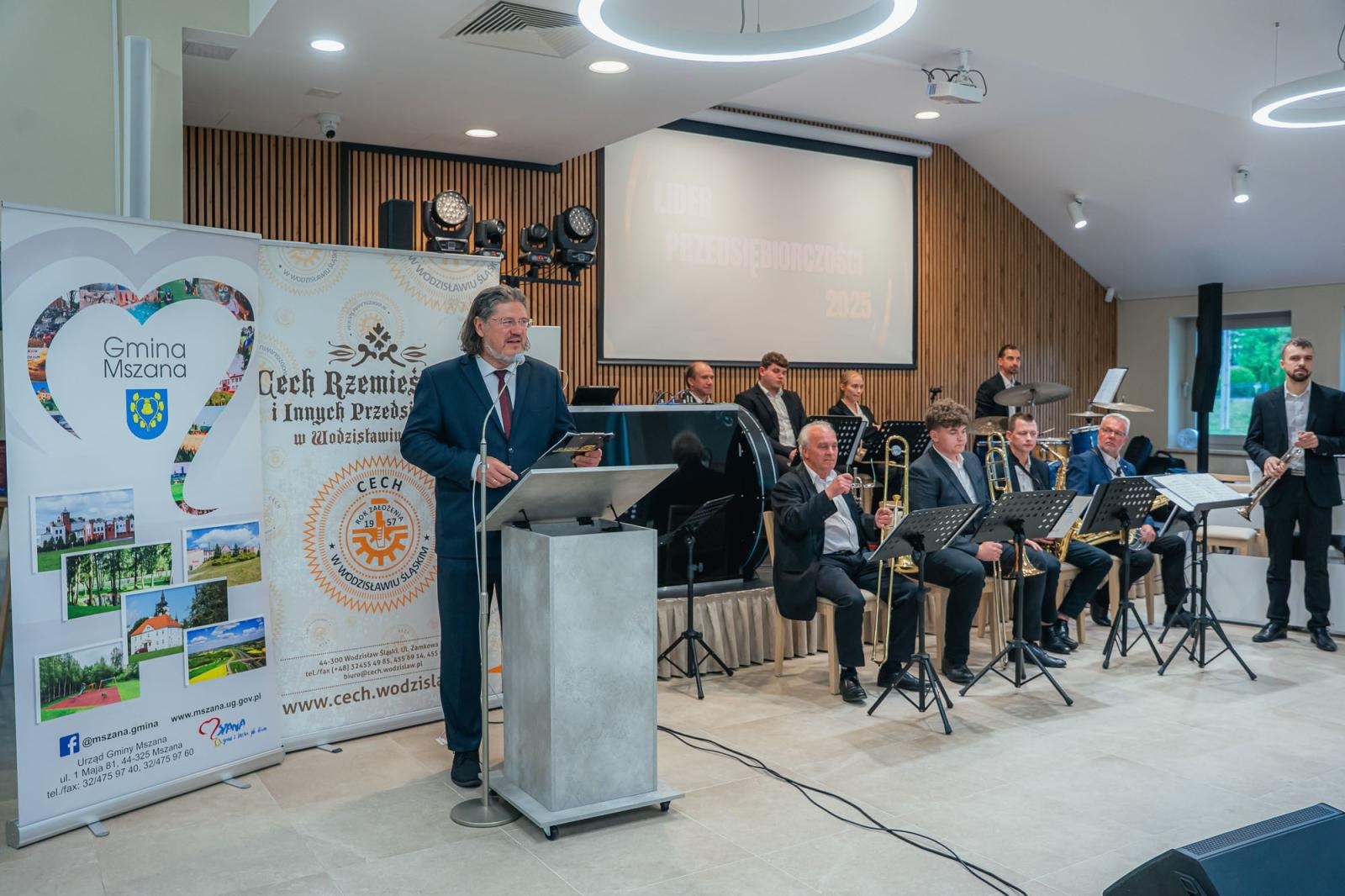 Zdjęcie w galerii na portalu naszwodzislaw.com: Liderzy przedsiębiorczości uhonorowani. Te firmy wyznaczają kierunek rozwoju regionu [FOTO] wiadomości z regionu