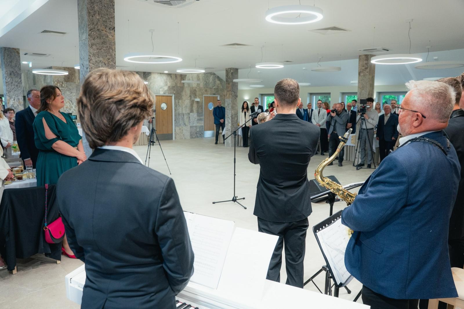Zdjęcie w galerii na portalu naszwodzislaw.com: Liderzy przedsiębiorczości uhonorowani. Te firmy wyznaczają kierunek rozwoju regionu [FOTO] wiadomości z regionu
