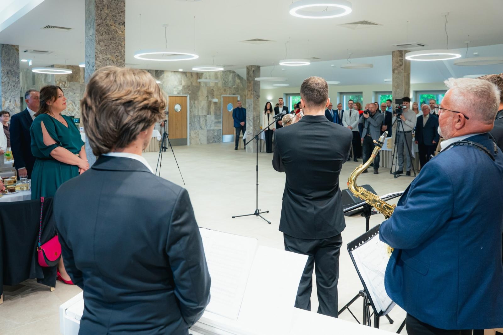 Zdjęcie w galerii na portalu naszwodzislaw.com: Liderzy przedsiębiorczości uhonorowani. Te firmy wyznaczają kierunek rozwoju regionu [FOTO] wiadomości z regionu