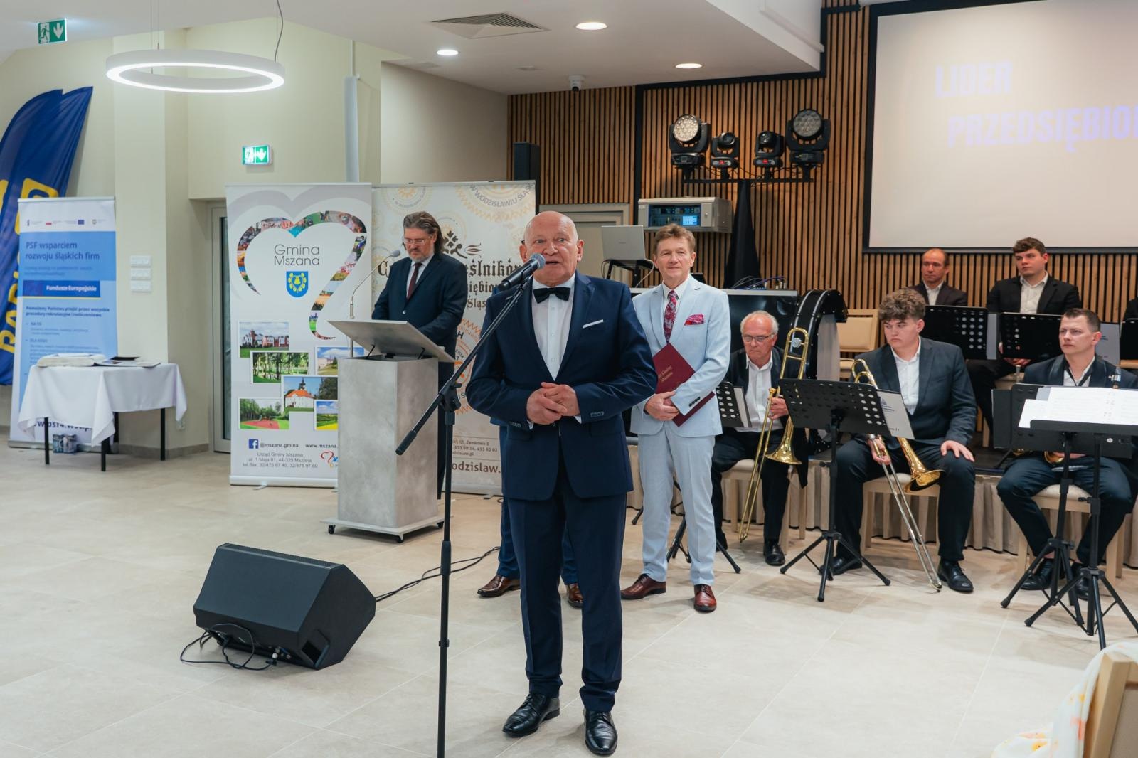 Zdjęcie w galerii na portalu naszwodzislaw.com: Liderzy przedsiębiorczości uhonorowani. Te firmy wyznaczają kierunek rozwoju regionu [FOTO] wiadomości z regionu