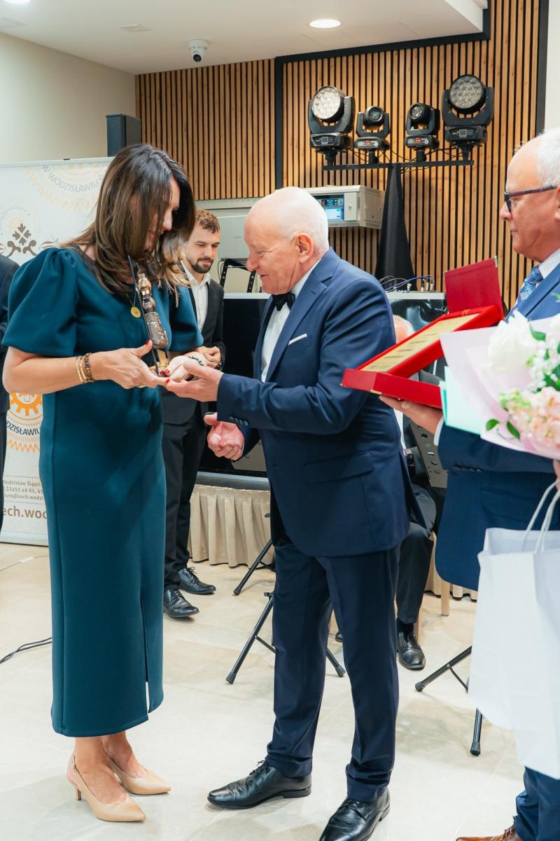 Zdjęcie w galerii na portalu naszwodzislaw.com: Liderzy przedsiębiorczości uhonorowani. Te firmy wyznaczają kierunek rozwoju regionu [FOTO] wiadomości z regionu
