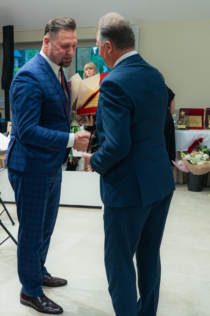 Zdjęcie w galerii na portalu naszwodzislaw.com: Liderzy przedsiębiorczości uhonorowani. Te firmy wyznaczają kierunek rozwoju regionu [FOTO] wiadomości z regionu