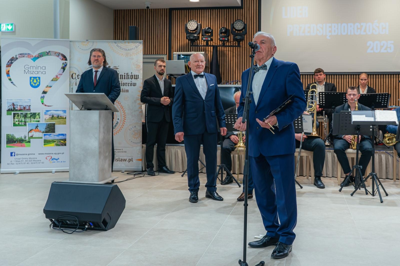 Zdjęcie w galerii na portalu naszwodzislaw.com: Liderzy przedsiębiorczości uhonorowani. Te firmy wyznaczają kierunek rozwoju regionu [FOTO] wiadomości z regionu