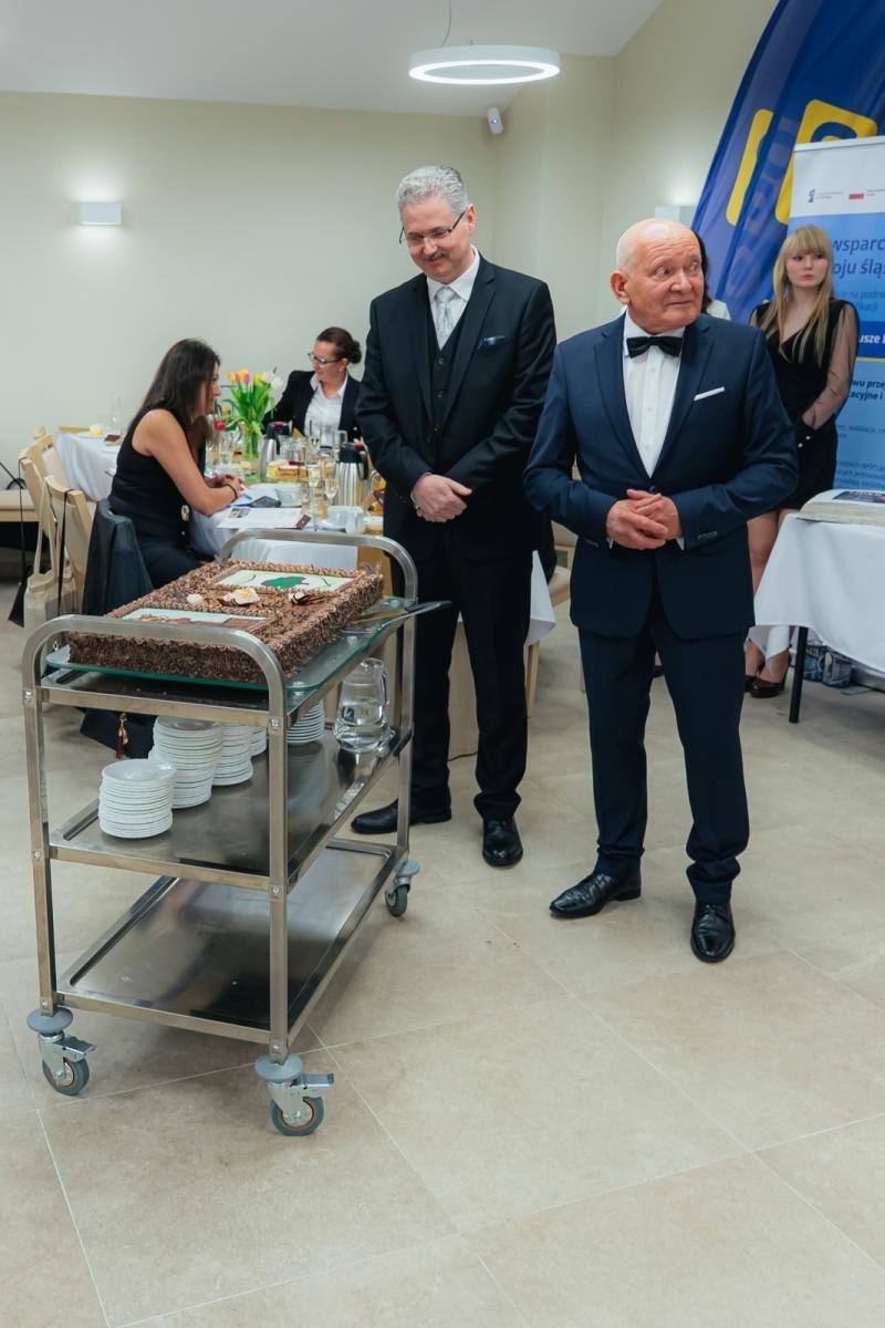 Zdjęcie w galerii na portalu naszwodzislaw.com: Liderzy przedsiębiorczości uhonorowani. Te firmy wyznaczają kierunek rozwoju regionu [FOTO] wiadomości z regionu