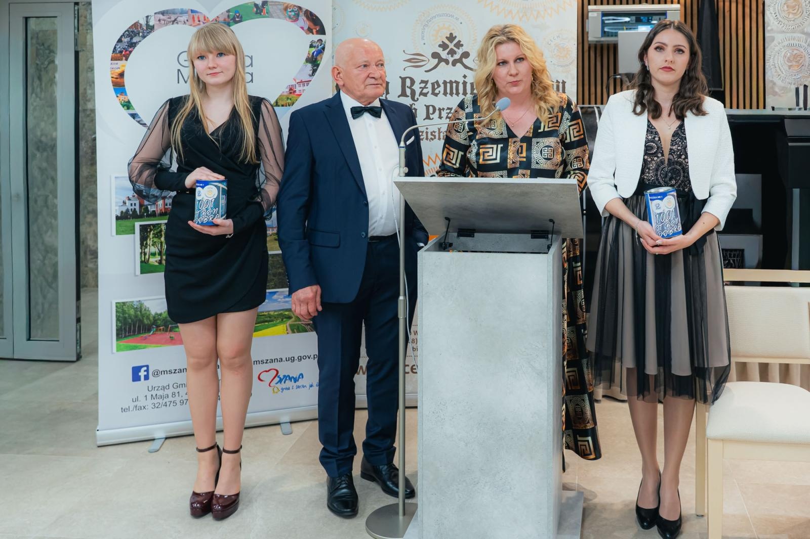 Zdjęcie w galerii na portalu naszwodzislaw.com: Liderzy przedsiębiorczości uhonorowani. Te firmy wyznaczają kierunek rozwoju regionu [FOTO] wiadomości z regionu