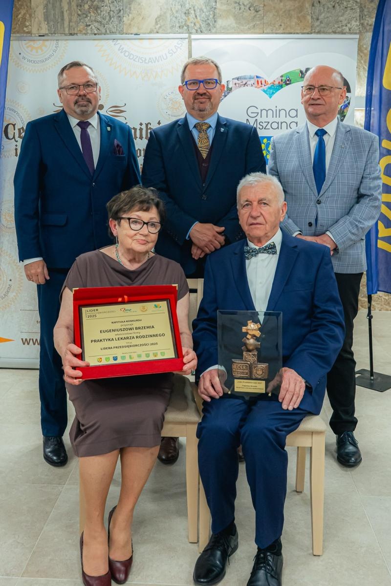 Zdjęcie w galerii na portalu naszwodzislaw.com: Liderzy przedsiębiorczości uhonorowani. Te firmy wyznaczają kierunek rozwoju regionu [FOTO] wiadomości z regionu