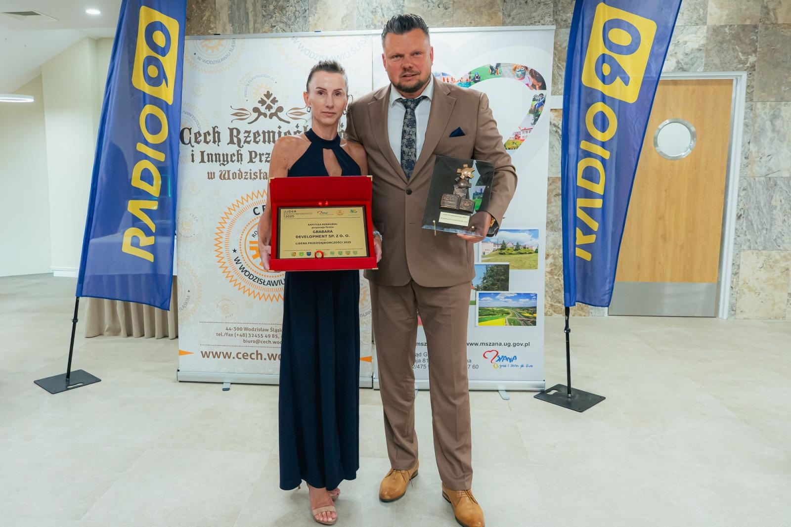 Zdjęcie w galerii na portalu naszwodzislaw.com: Liderzy przedsiębiorczości uhonorowani. Te firmy wyznaczają kierunek rozwoju regionu [FOTO] wiadomości z regionu