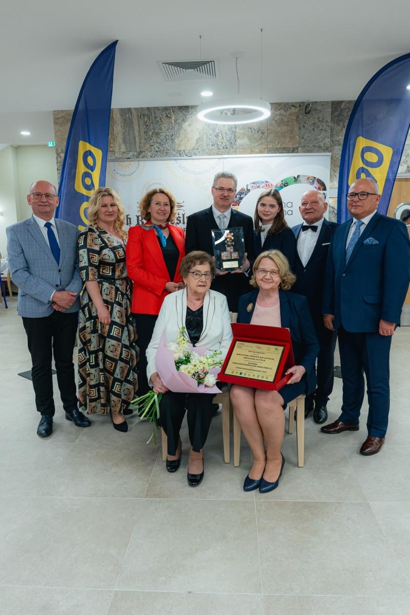 Zdjęcie w galerii na portalu naszwodzislaw.com: Liderzy przedsiębiorczości uhonorowani. Te firmy wyznaczają kierunek rozwoju regionu [FOTO] wiadomości z regionu