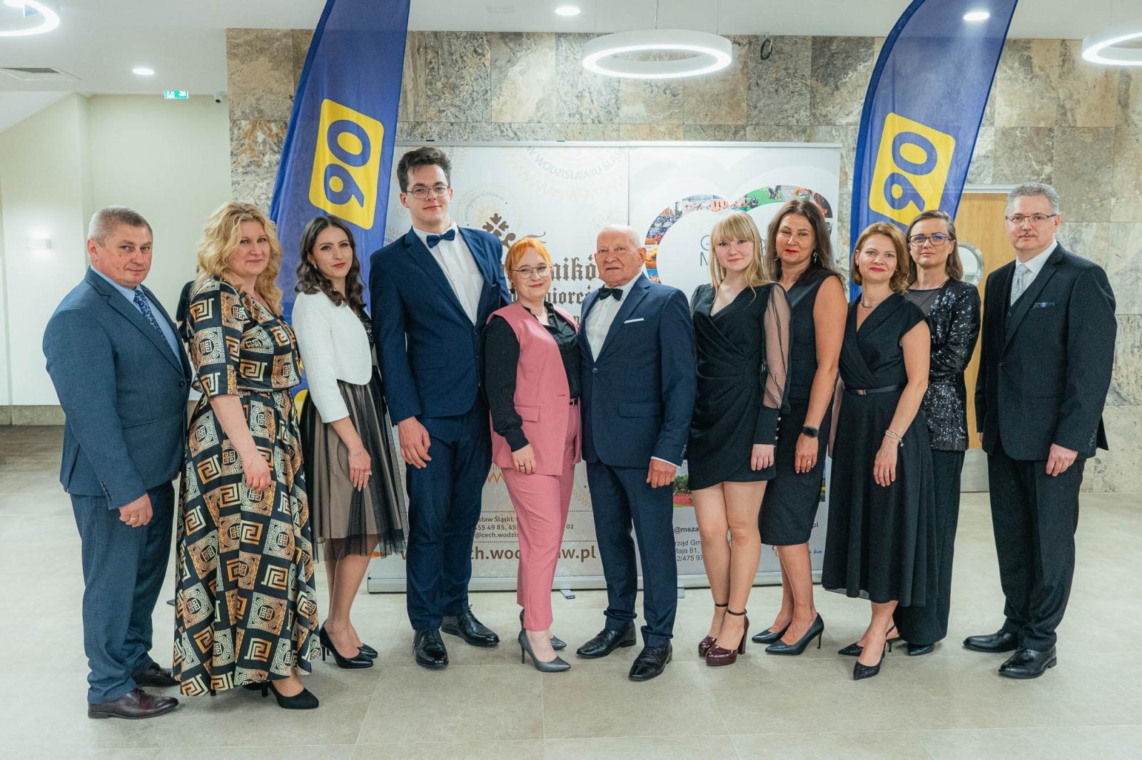 Zdjęcie w galerii na portalu naszwodzislaw.com: Liderzy przedsiębiorczości uhonorowani. Te firmy wyznaczają kierunek rozwoju regionu [FOTO] wiadomości z regionu