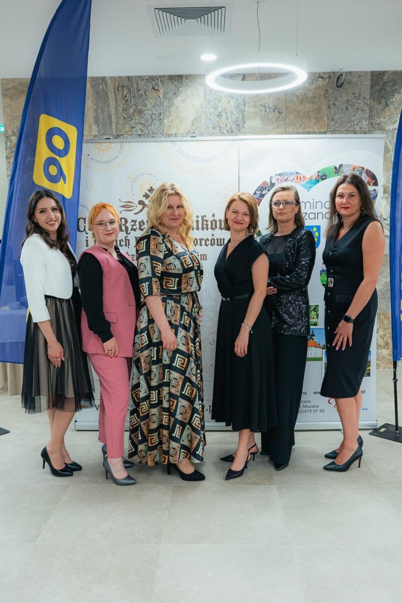 Zdjęcie w galerii na portalu naszwodzislaw.com: Liderzy przedsiębiorczości uhonorowani. Te firmy wyznaczają kierunek rozwoju regionu [FOTO] wiadomości z regionu