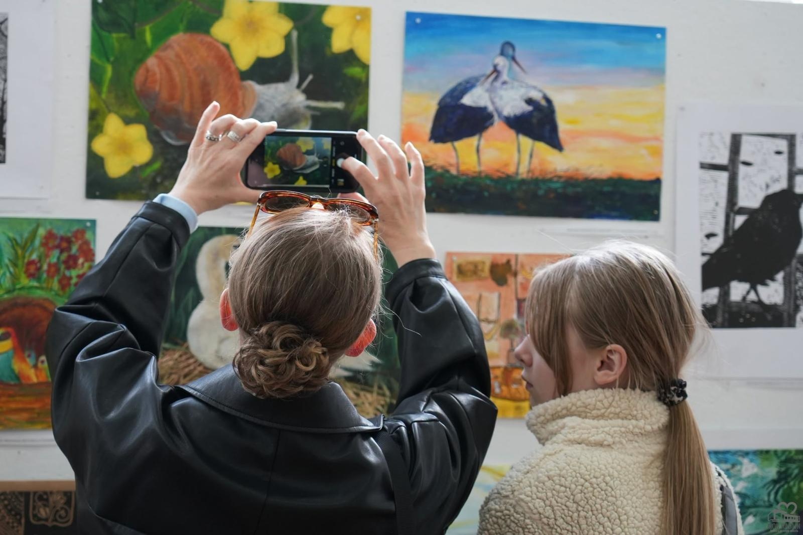 Zdjęcie w galerii na portalu naszwodzislaw.com: Jak dzieci widzą dom? Wyjątkowa wystawa pokonkursowa w Radlinie wiadomości z regionu