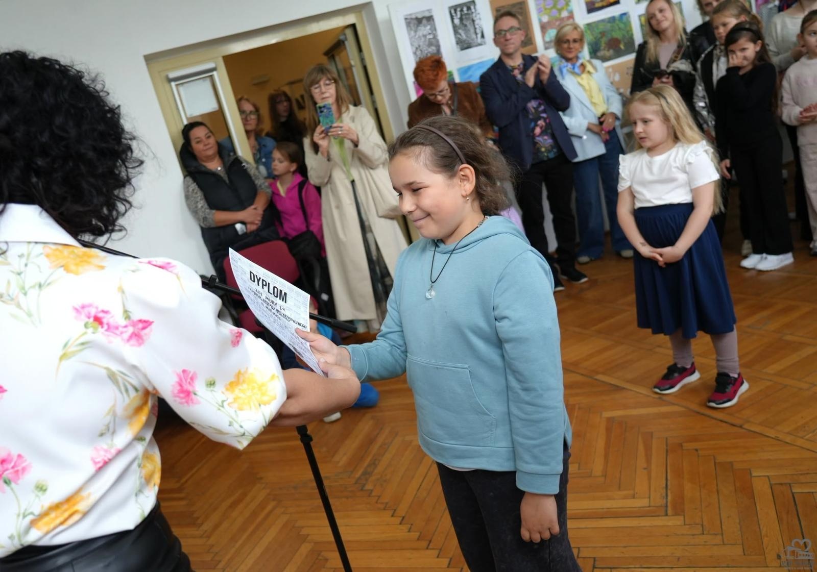 Zdjęcie w galerii na portalu naszwodzislaw.com: Jak dzieci widzą dom? Wyjątkowa wystawa pokonkursowa w Radlinie wiadomości z regionu