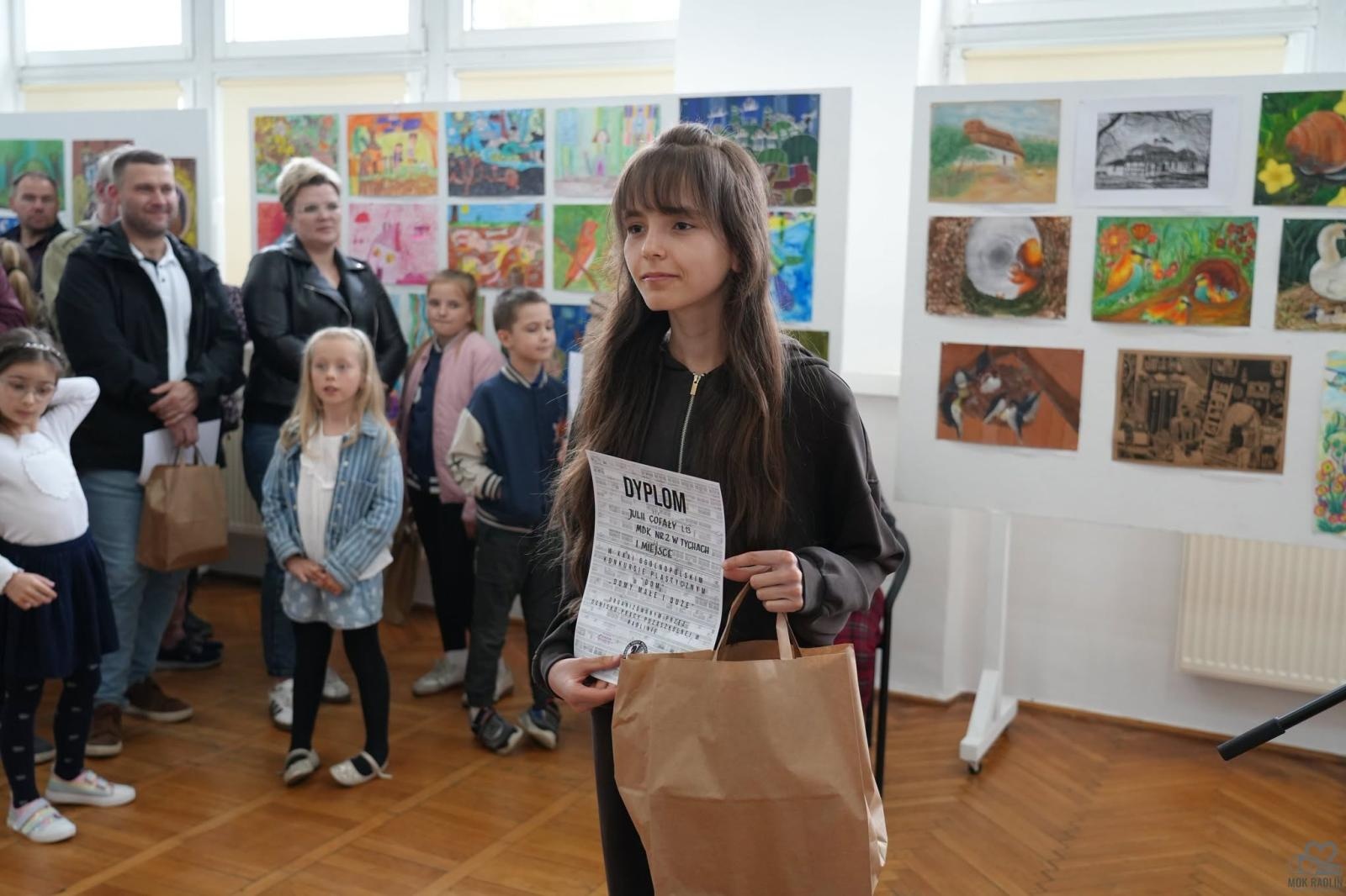 Zdjęcie w galerii na portalu naszwodzislaw.com: Jak dzieci widzą dom? Wyjątkowa wystawa pokonkursowa w Radlinie wiadomości z regionu