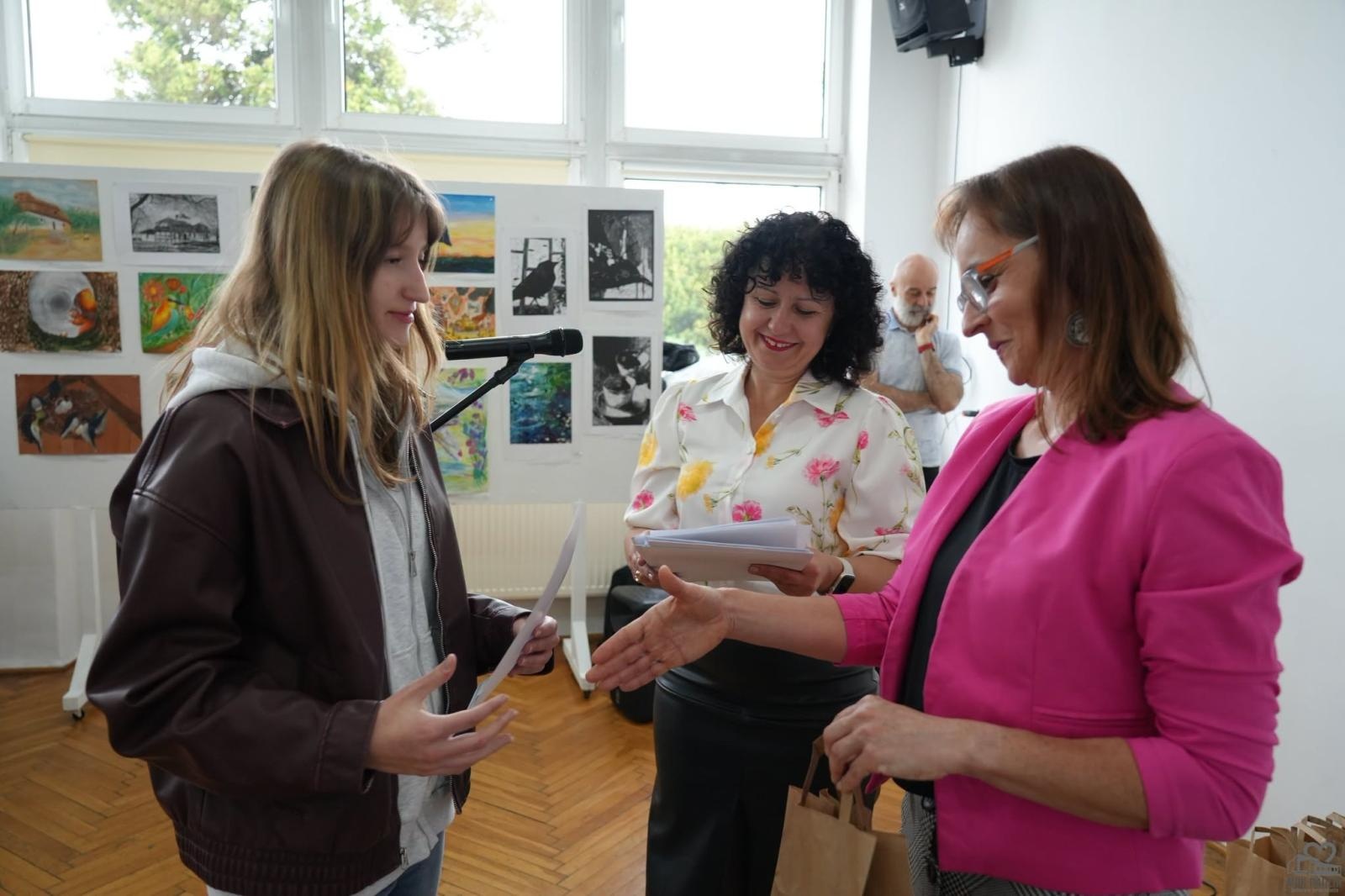 Zdjęcie w galerii na portalu naszwodzislaw.com: Jak dzieci widzą dom? Wyjątkowa wystawa pokonkursowa w Radlinie wiadomości z regionu