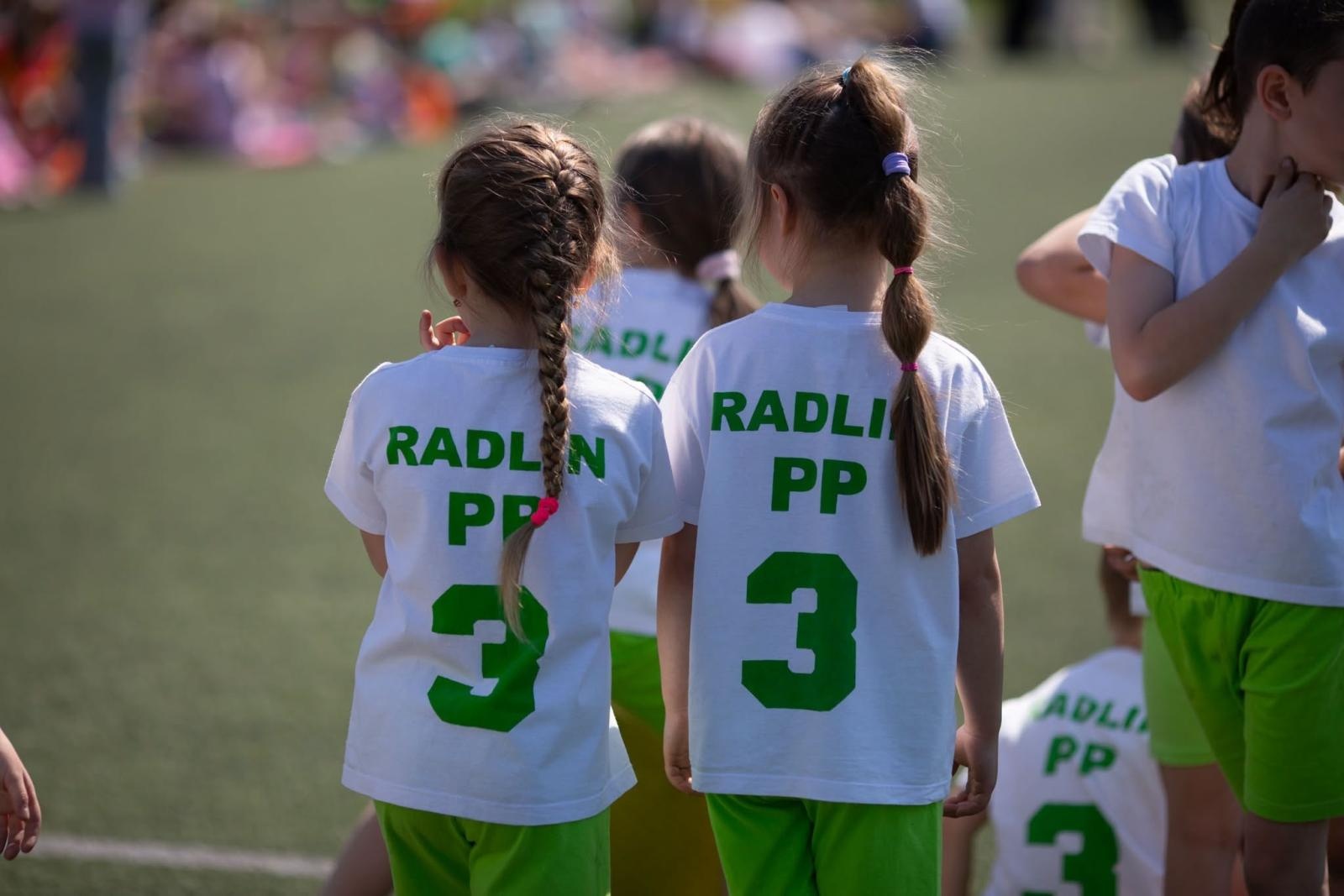 Zdjęcie w galerii na portalu naszwodzislaw.com: Radość, ruch i fair play. Udany Turniej Przedszkolaków w Radlinie wiadomości z regionu