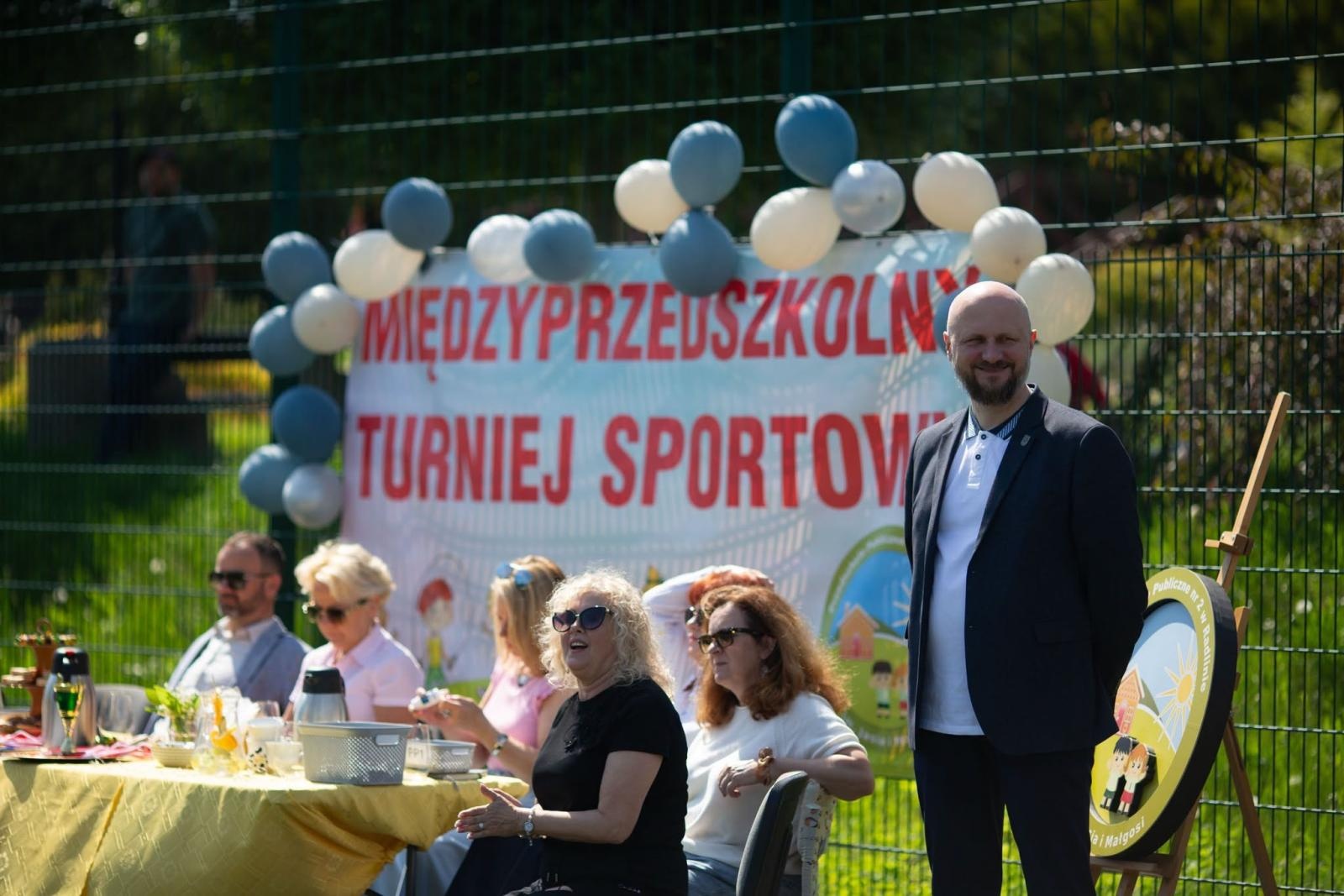 Zdjęcie w galerii na portalu naszwodzislaw.com: Radość, ruch i fair play. Udany Turniej Przedszkolaków w Radlinie wiadomości z regionu