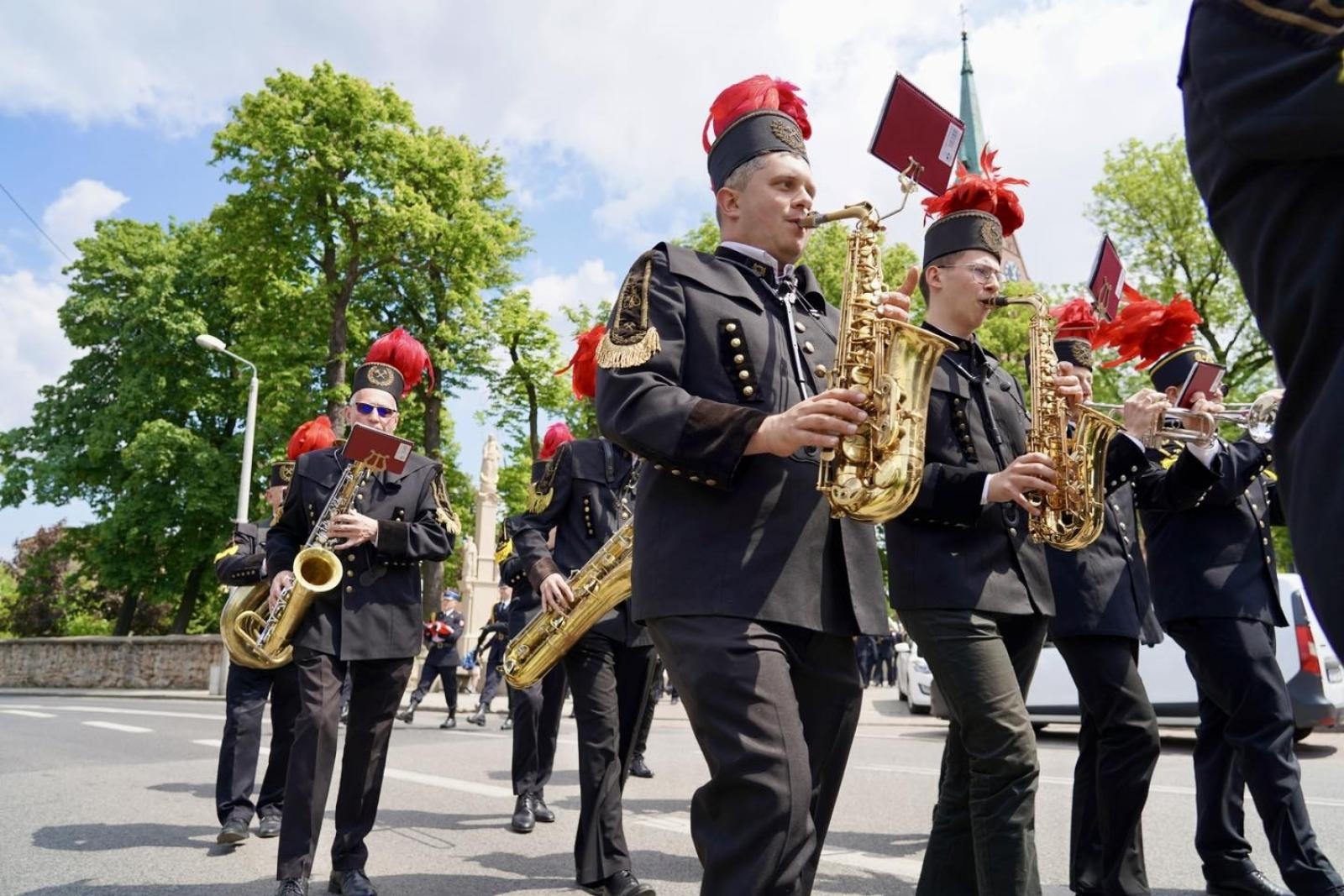 Zdjęcie w galerii na portalu naszwodzislaw.com: Powiatowe Obchody Dnia Strażaka w Rydułtowach. Uroczystości, awanse i podziękowania [FOTO] wiadomości z regionu