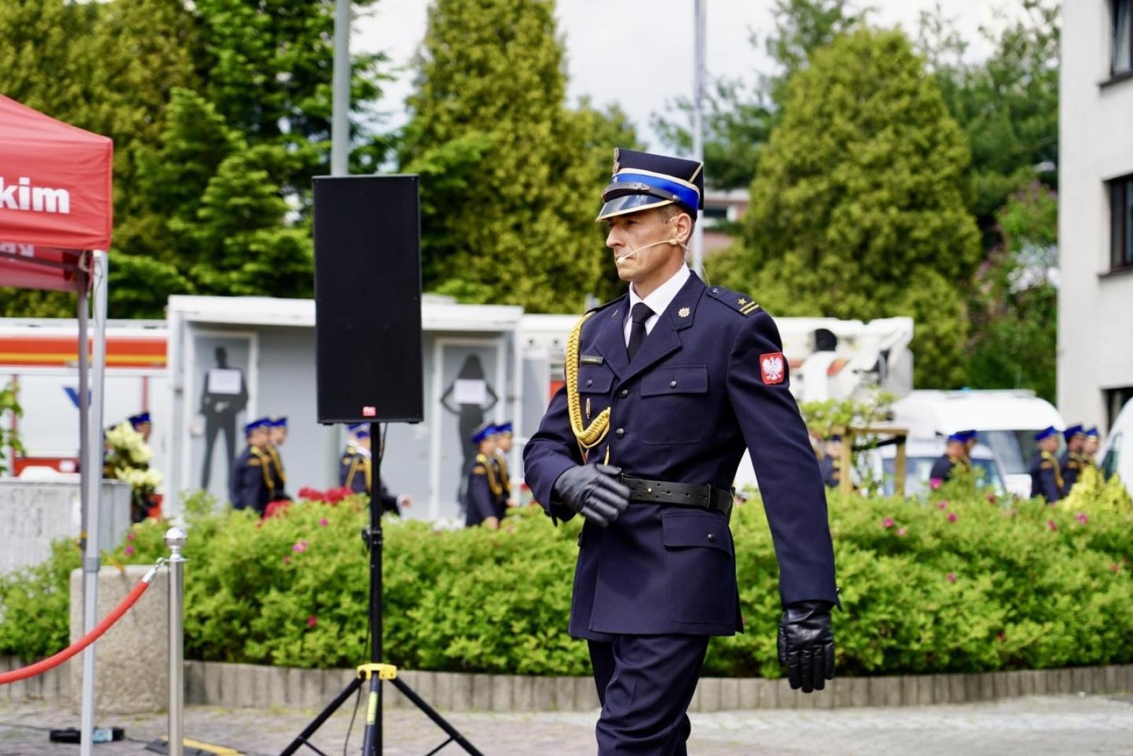 Zdjęcie w galerii na portalu naszwodzislaw.com: Powiatowe Obchody Dnia Strażaka w Rydułtowach. Uroczystości, awanse i podziękowania [FOTO] wiadomości z regionu
