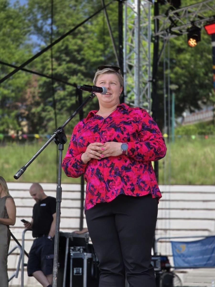 Zdjęcie w galerii na portalu naszwodzislaw.com: Weekend, który połączył mieszkańców. Kultura i integracja na Trzech Wzgórzach [FOTO] wiadomości z regionu