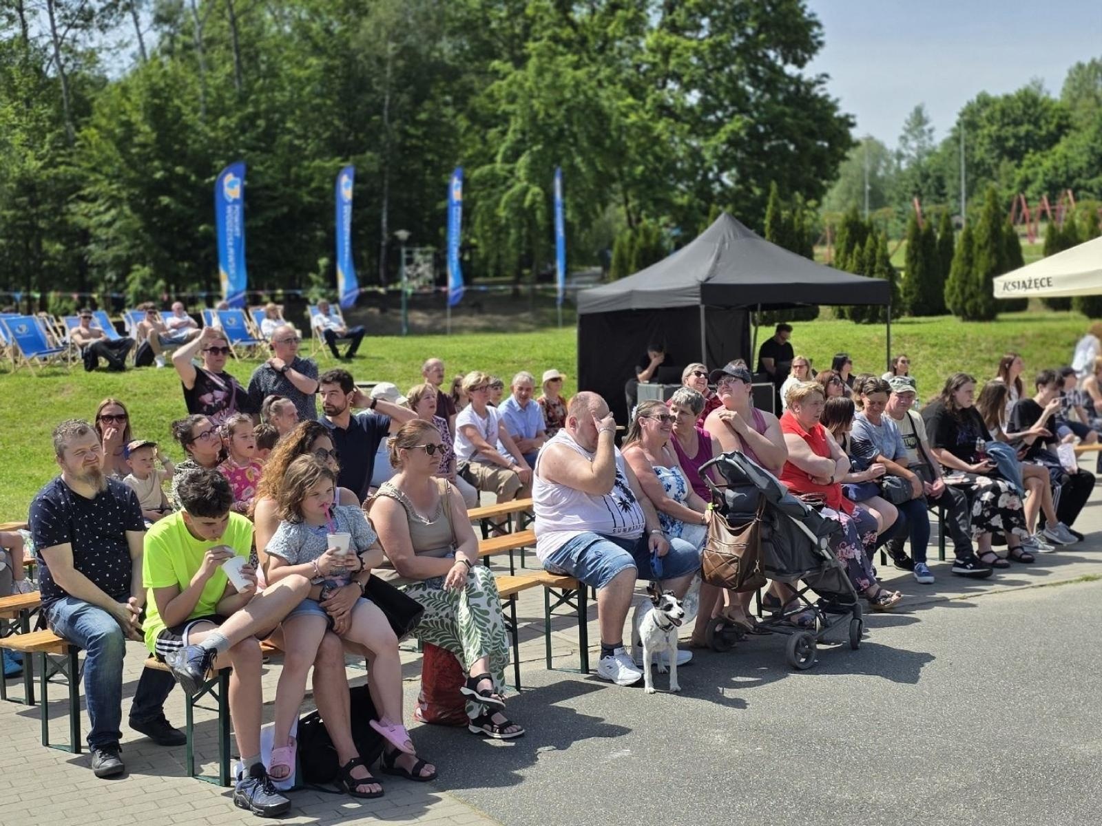 Zdjęcie w galerii na portalu naszwodzislaw.com: Weekend, który połączył mieszkańców. Kultura i integracja na Trzech Wzgórzach [FOTO] wiadomości z regionu