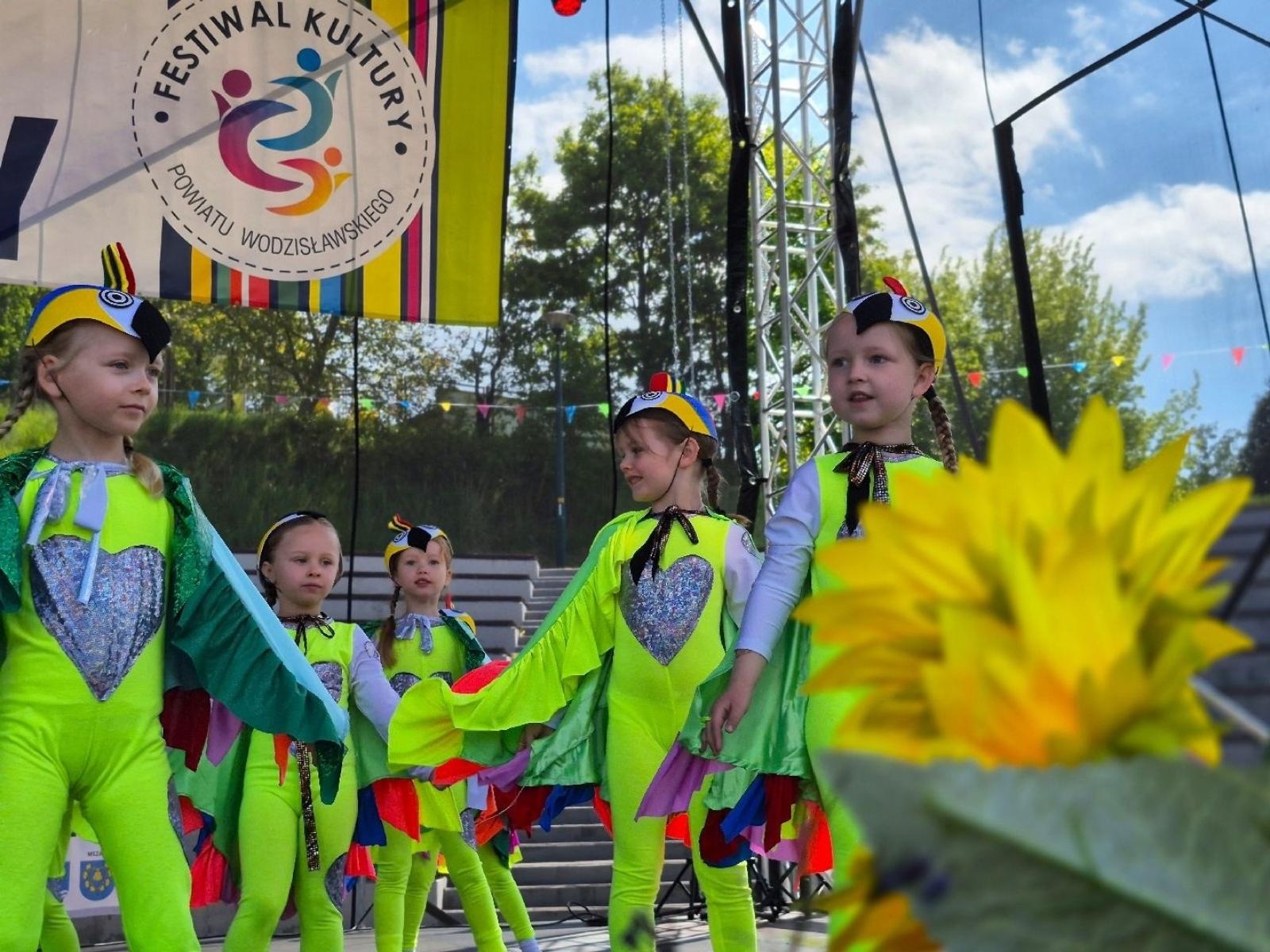 Zdjęcie w galerii na portalu naszwodzislaw.com: Weekend, który połączył mieszkańców. Kultura i integracja na Trzech Wzgórzach [FOTO] wiadomości z regionu