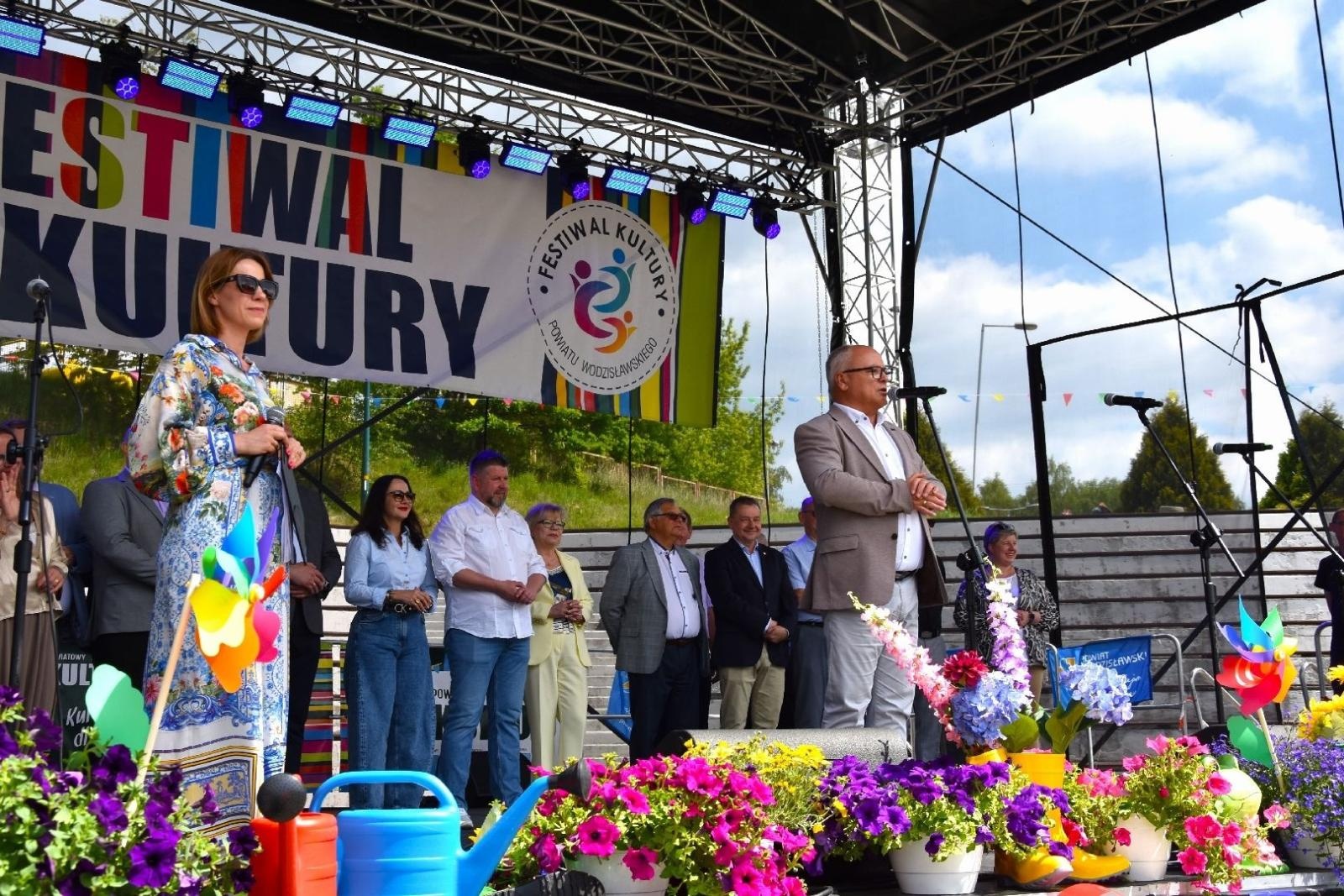 Zdjęcie w galerii na portalu naszwodzislaw.com: Weekend, który połączył mieszkańców. Kultura i integracja na Trzech Wzgórzach [FOTO] wiadomości z regionu