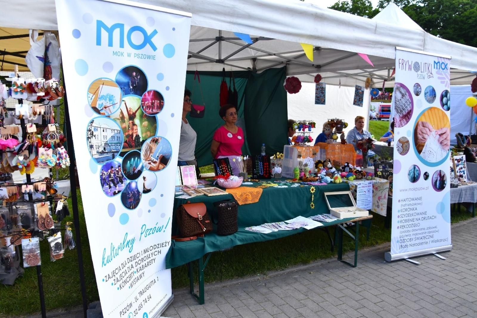 Zdjęcie w galerii na portalu naszwodzislaw.com: Weekend, który połączył mieszkańców. Kultura i integracja na Trzech Wzgórzach [FOTO] wiadomości z regionu