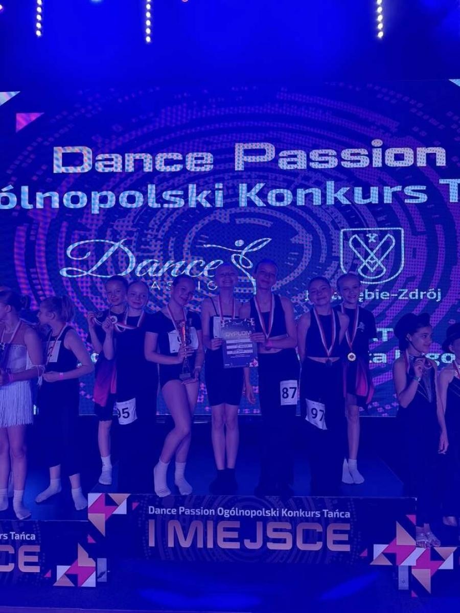 Zdjęcie w galerii na portalu naszwodzislaw.com: Tancerze Mirażu podbijają Jastrzębie-Zdrój. Fala medali na Dance Passion wiadomości z regionu