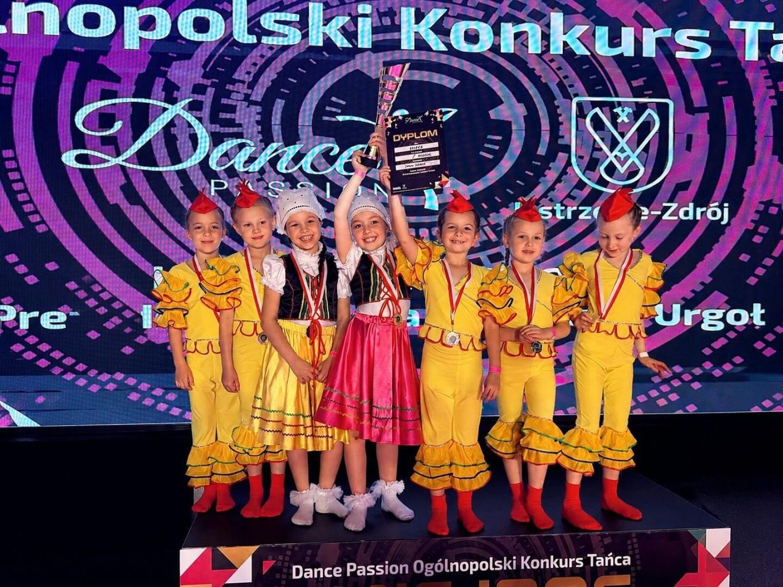 Zdjęcie w galerii na portalu naszwodzislaw.com: Tancerze Mirażu podbijają Jastrzębie-Zdrój. Fala medali na Dance Passion wiadomości z regionu