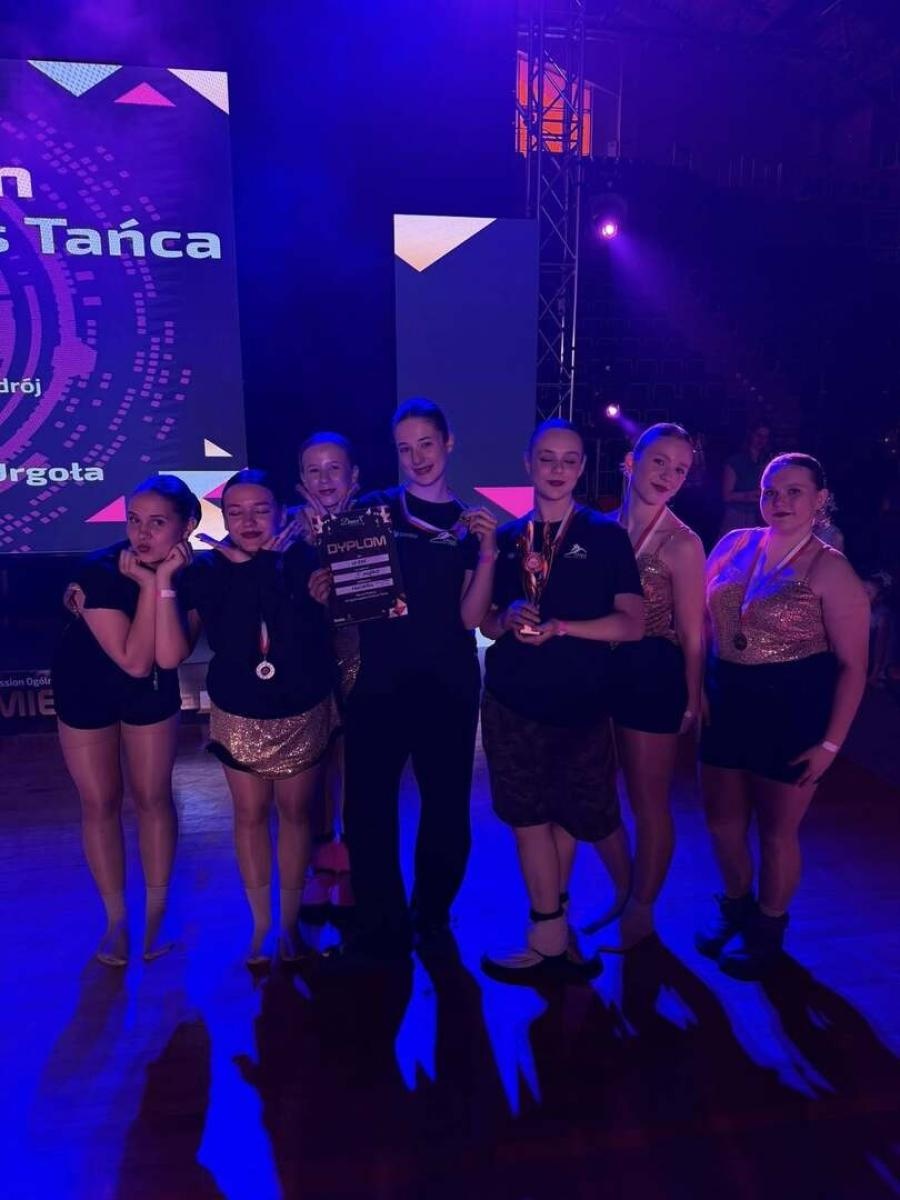 Zdjęcie w galerii na portalu naszwodzislaw.com: Tancerze Mirażu podbijają Jastrzębie-Zdrój. Fala medali na Dance Passion wiadomości z regionu