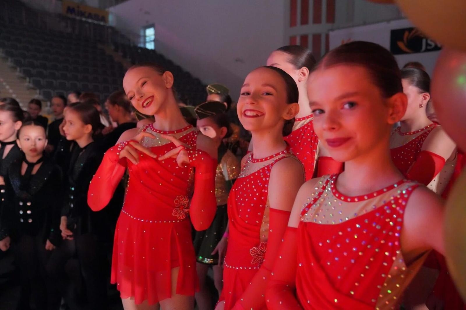 Zdjęcie w galerii na portalu naszwodzislaw.com: Tancerze Mirażu podbijają Jastrzębie-Zdrój. Fala medali na Dance Passion wiadomości z regionu