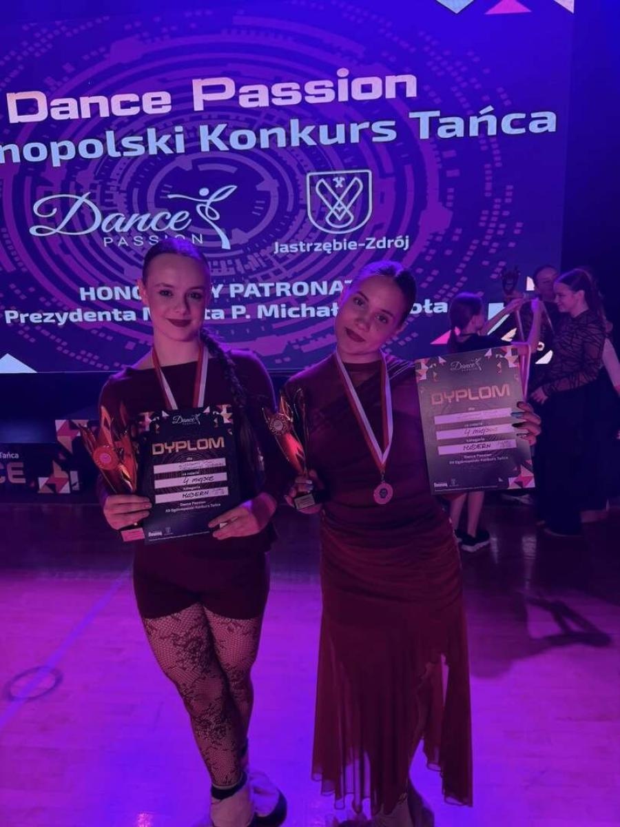 Zdjęcie w galerii na portalu naszwodzislaw.com: Tancerze Mirażu podbijają Jastrzębie-Zdrój. Fala medali na Dance Passion wiadomości z regionu
