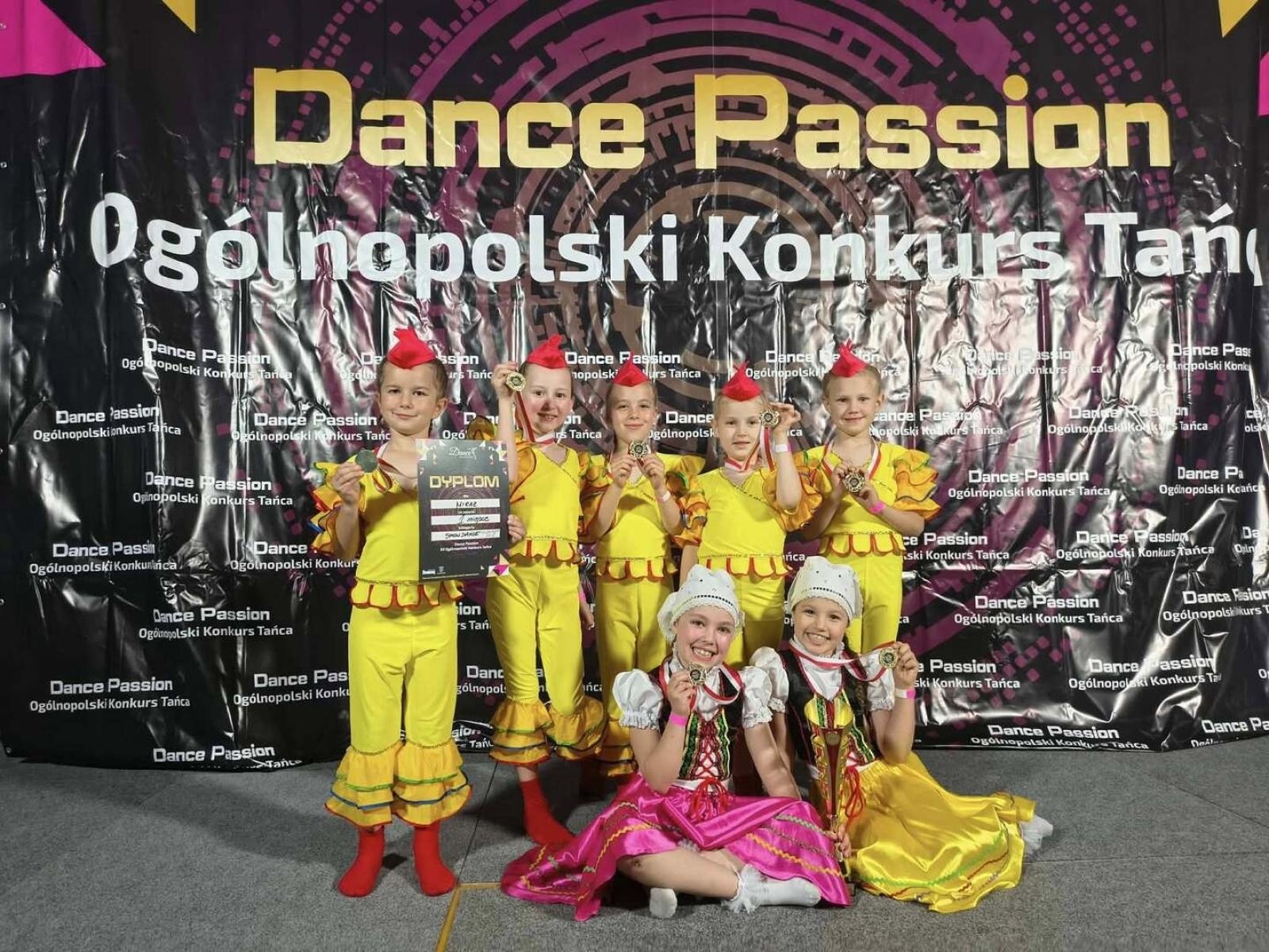 Zdjęcie w galerii na portalu naszwodzislaw.com: Tancerze Mirażu podbijają Jastrzębie-Zdrój. Fala medali na Dance Passion wiadomości z regionu
