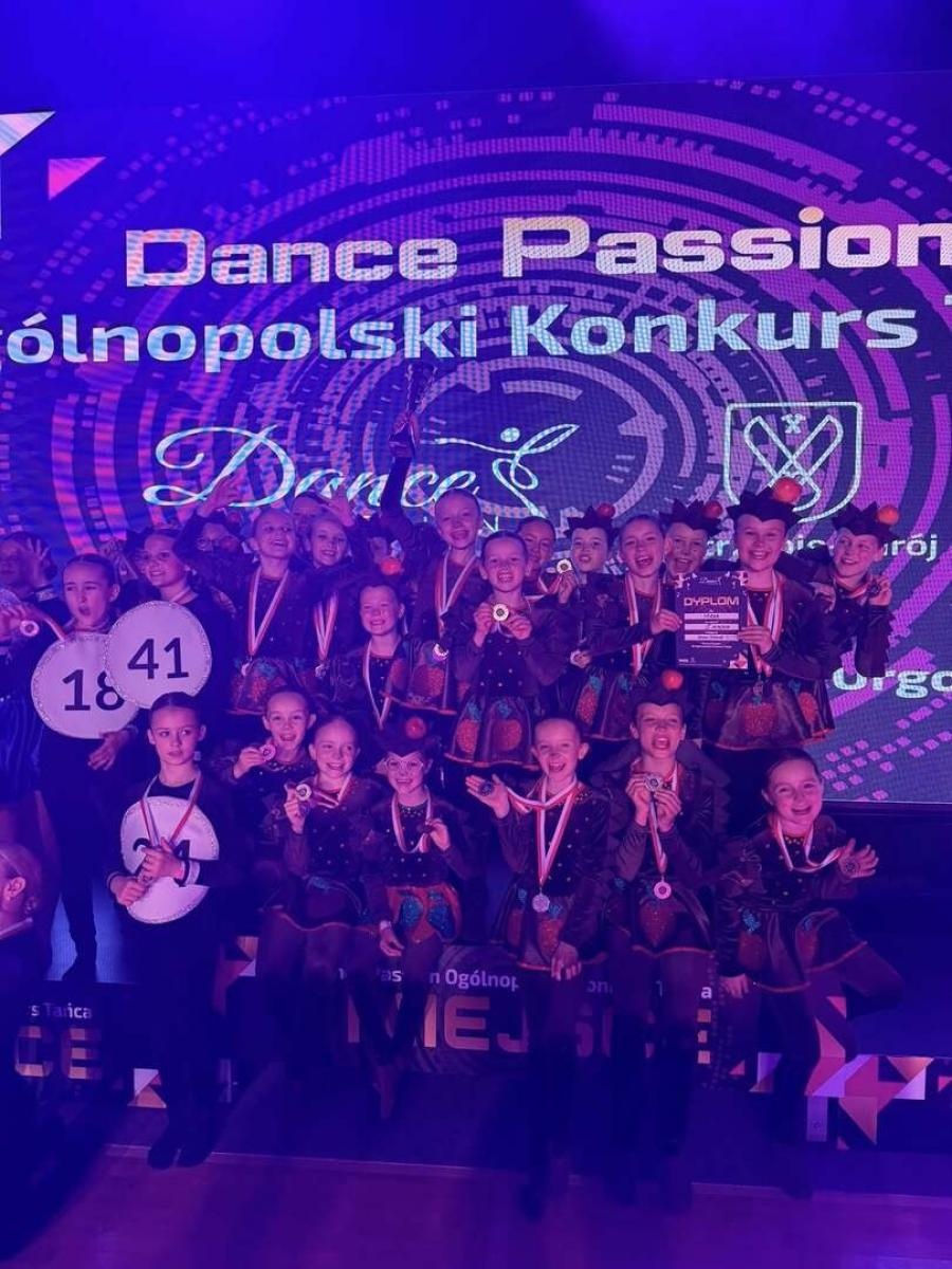 Zdjęcie w galerii na portalu naszwodzislaw.com: Tancerze Mirażu podbijają Jastrzębie-Zdrój. Fala medali na Dance Passion wiadomości z regionu