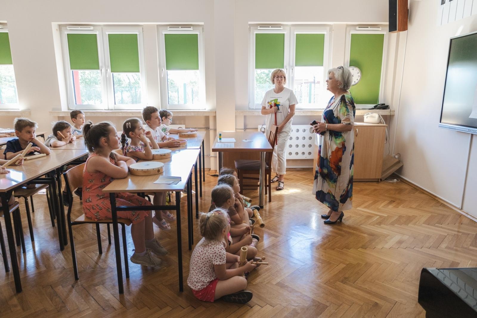 Zdjęcie w galerii na portalu naszwodzislaw.com: Bajkowa Misja Wodzisławskich Skrzatów 2026. Przedszkolaki odkrywają świat sztuki i zabawy wiadomości z regionu