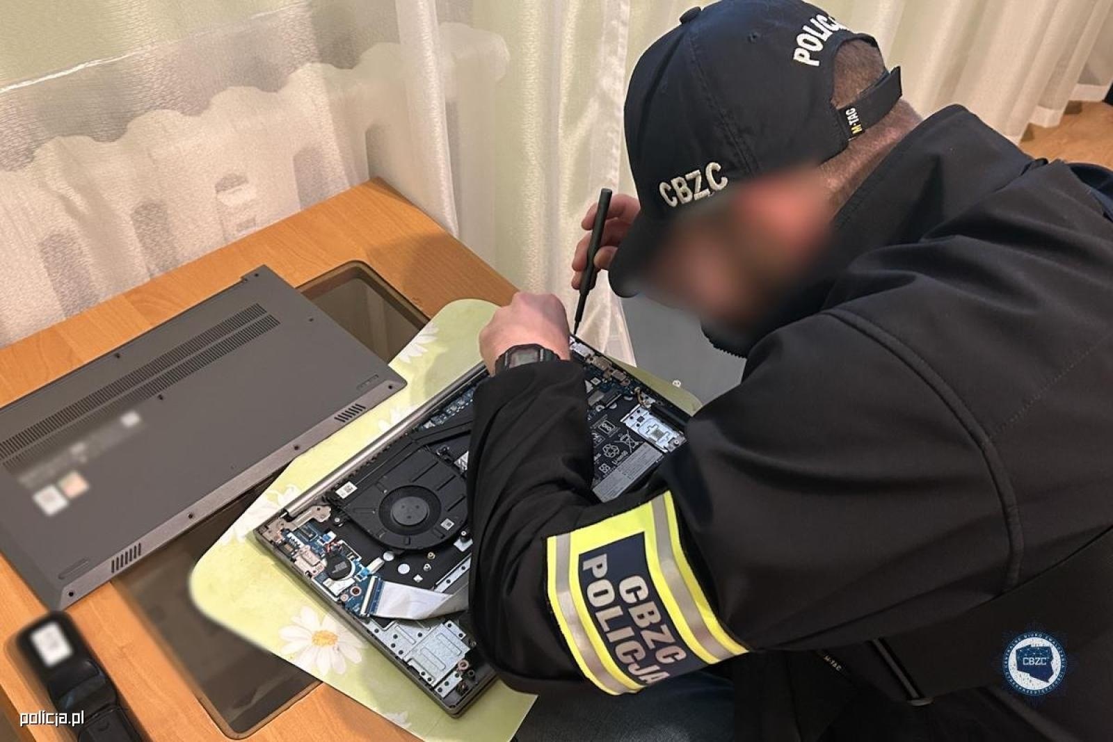 Zdjęcie w galerii na portalu naszwodzislaw.com: Operacja Hellfire. Policja rozbiła sieć przestępców wykorzystujących dzieci wiadomości z regionu