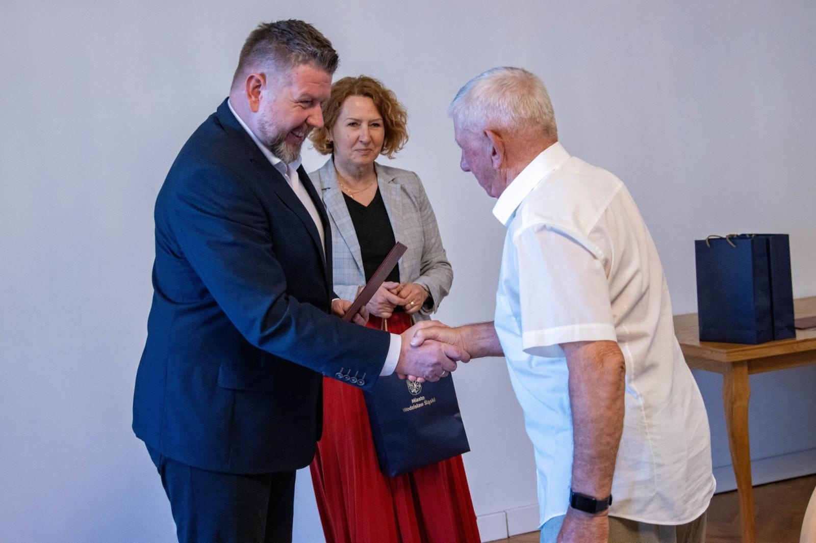 Zdjęcie w galerii na portalu naszwodzislaw.com: Rozpoczęła się III kadencja Wodzisławskiej Rady Seniorów. Wybrano prezydium wiadomości z regionu
