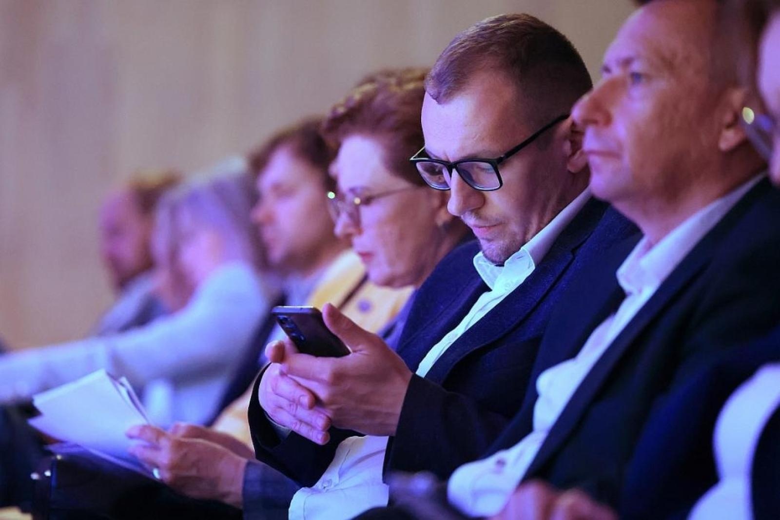 Zdjęcie w galerii na portalu naszwodzislaw.com: Śląskie oddycha przyszłością wiadomości z regionu