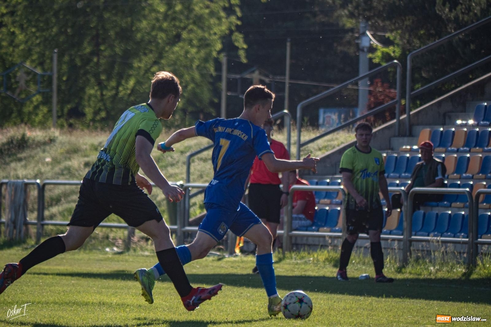 Zdjęcie w galerii na portalu naszwodzislaw.com: Stal Kuźnia Raciborska bez przełamania. Naprzód wywozi cenny punkt w walce o podium [FOTO] wiadomości z regionu