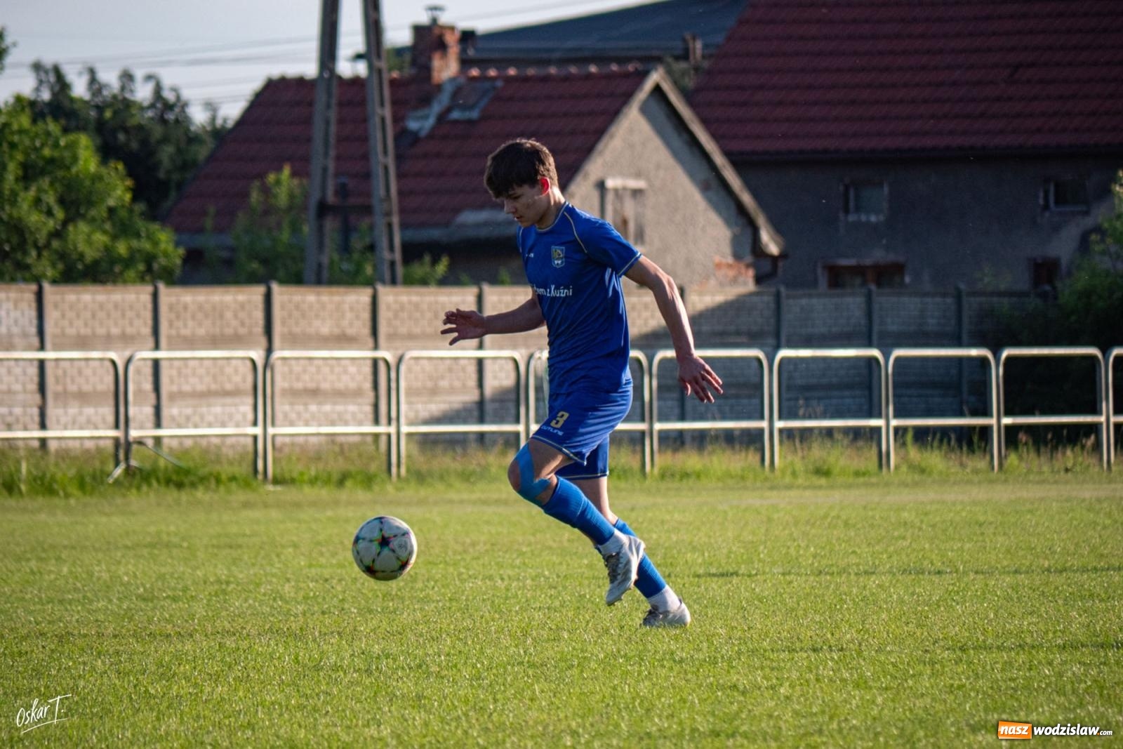 Zdjęcie w galerii na portalu naszwodzislaw.com: Stal Kuźnia Raciborska bez przełamania. Naprzód wywozi cenny punkt w walce o podium [FOTO] wiadomości z regionu
